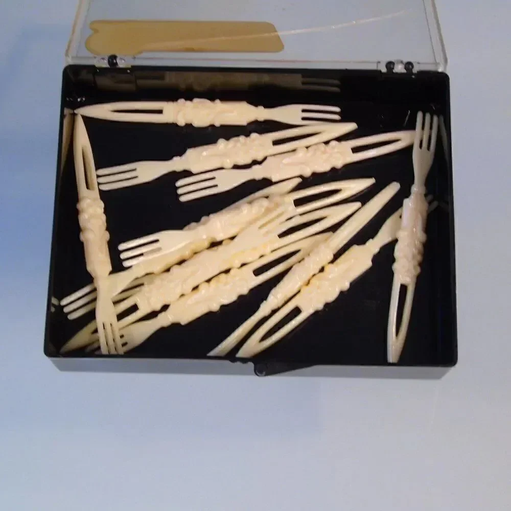 Warmel cocktail forks